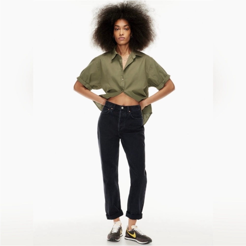 Aritzia (Denim Forum) boyfriend high-rise black jeans